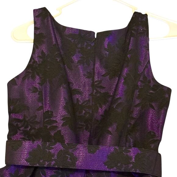 Kristin Davis Purple Black Floral Brocade A-Line Party Dress | Size 10 | Pockets - Picture 5 of 8